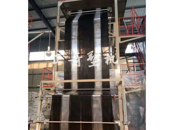 山东正奇塑料机械全自动双色地膜设备生产线